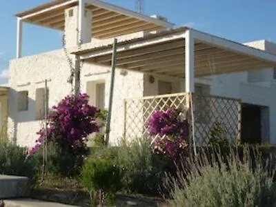 Σπίτι διακοπών Cycladique Avec Piscine A Debordement Vue Imprenable Sur La *